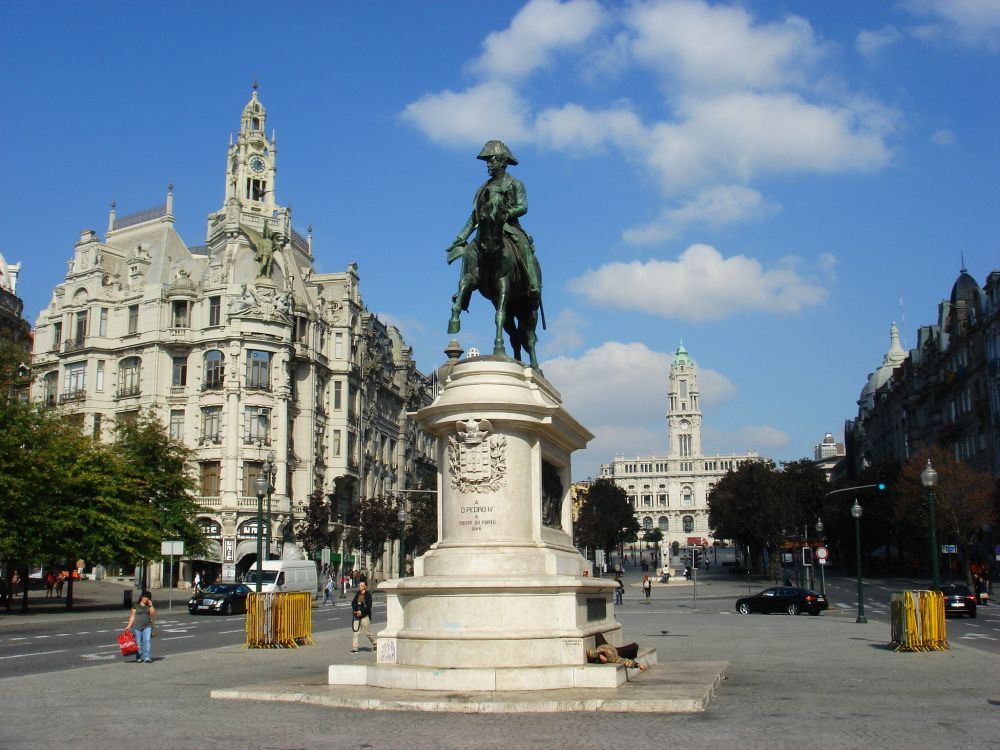 Статуа Дон Педро IV