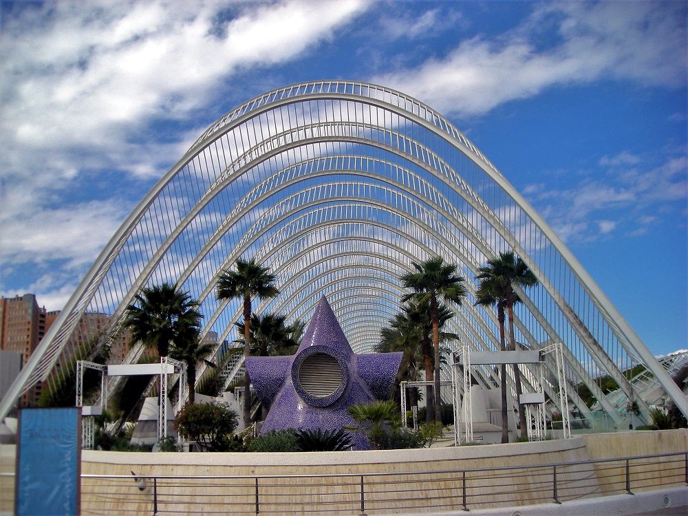 “Кишобран“ и цвет од керамичких плочица